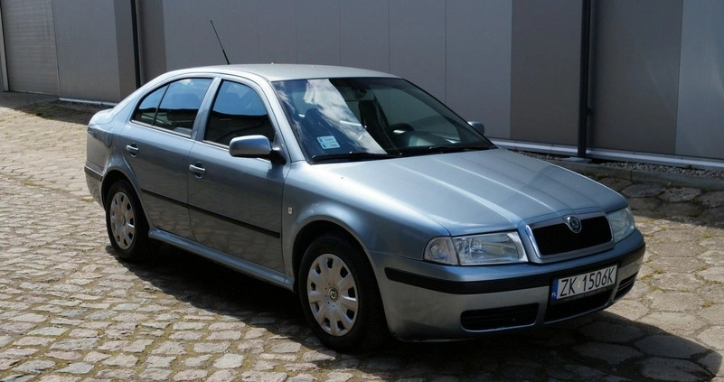 Skoda Octavia cena 8900 przebieg: 282997, rok produkcji 2003 z Kwidzyn małe 704